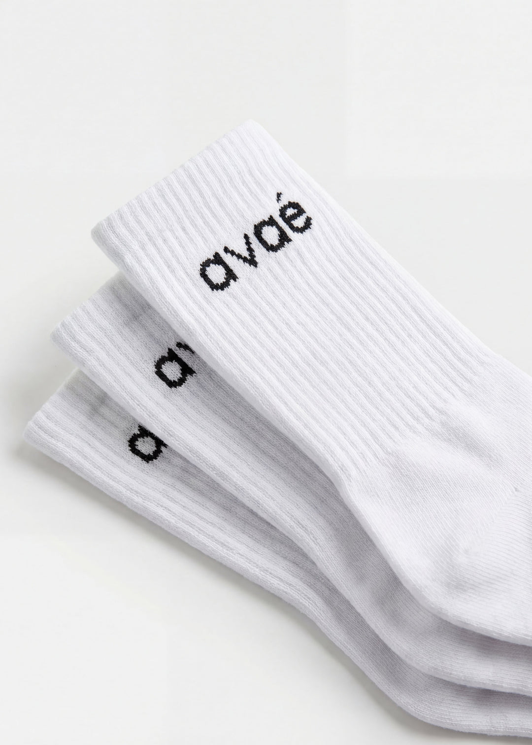 Daily Crew Socks 3 Pack - Sock Detail Side View - Avae Wear